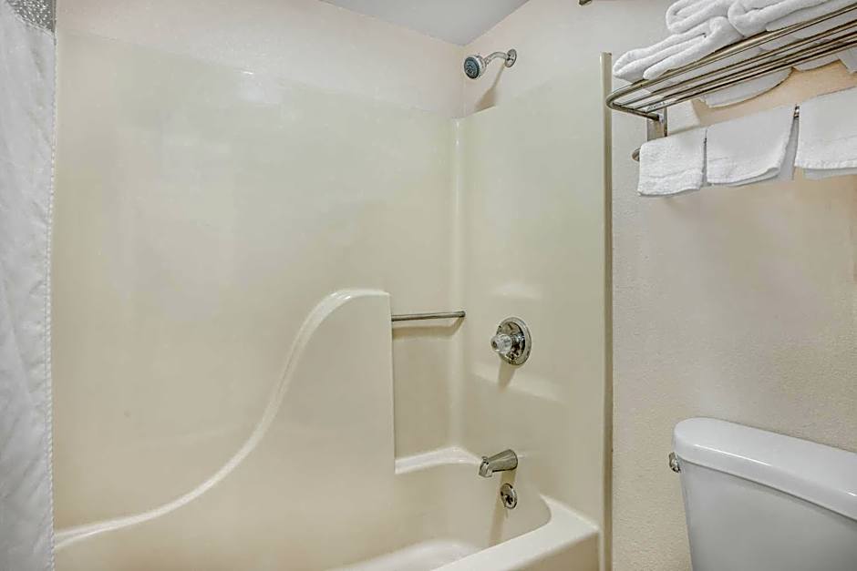 Days Inn by Wyndham Calvert City/Paducah East