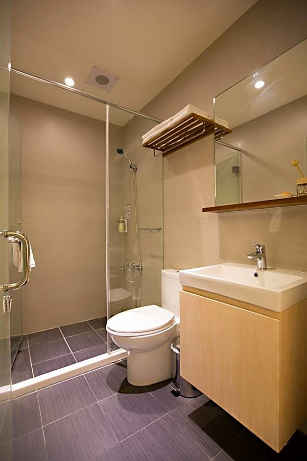 Traveller-Inn Zhongzheng Library