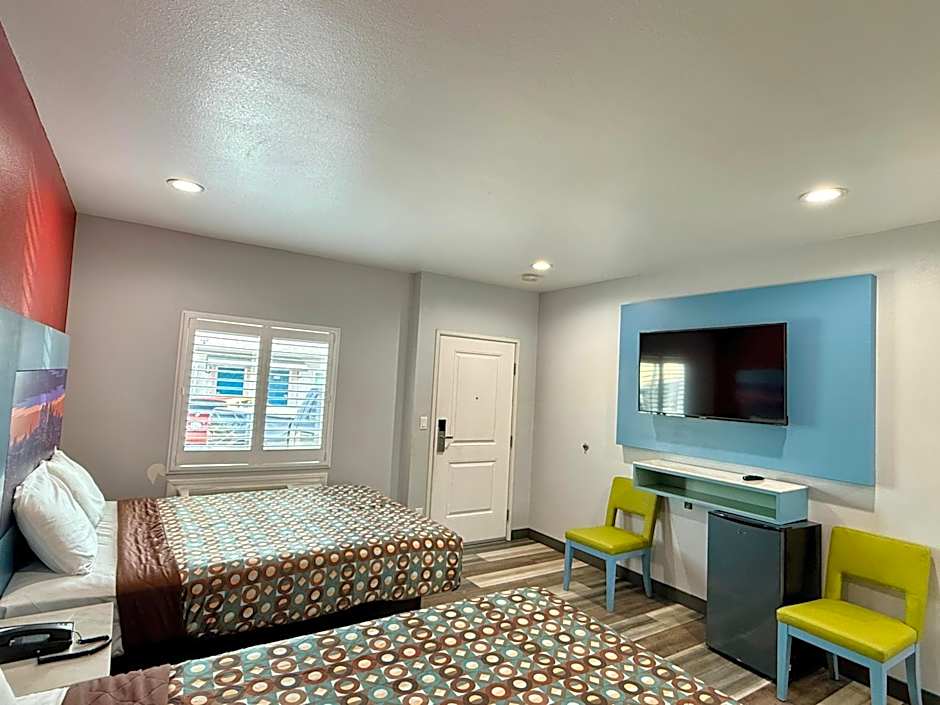 La Casa Motel, Burbank Airport