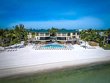Coco Plum Beach & Tennis Club & Marina