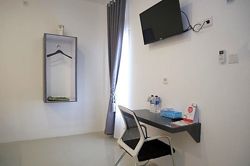 OYO 1185 Sachila Residence Syariah