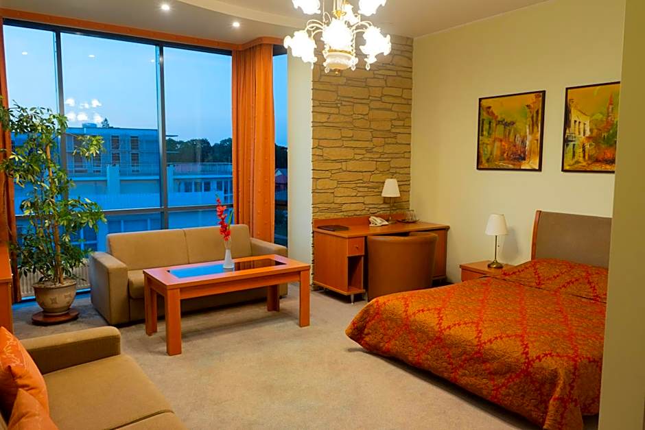Photo 1 of 1 of 1 Double Bed or 2 Beds