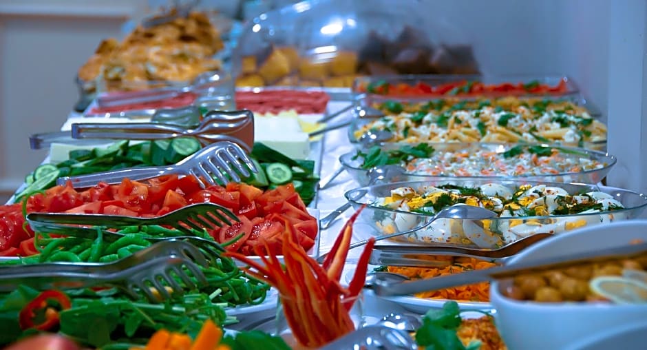 Albatros Premier Hotel