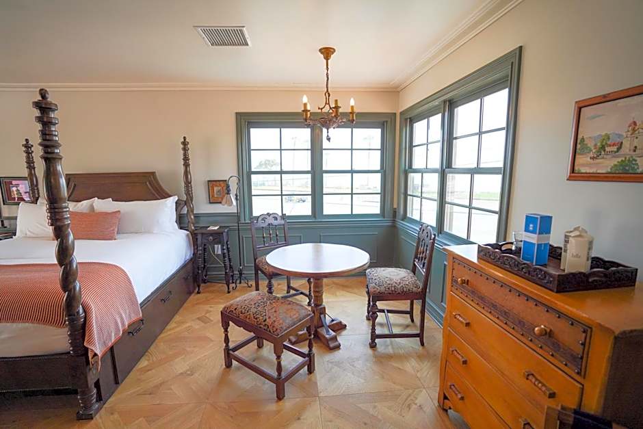 Capistrano Coast House