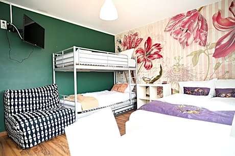 Economy Quadruple Room with Shared Bathroom