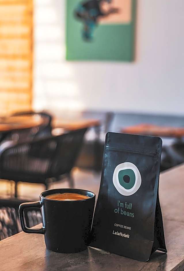 LalaGalu - Beachfront EcoCabins