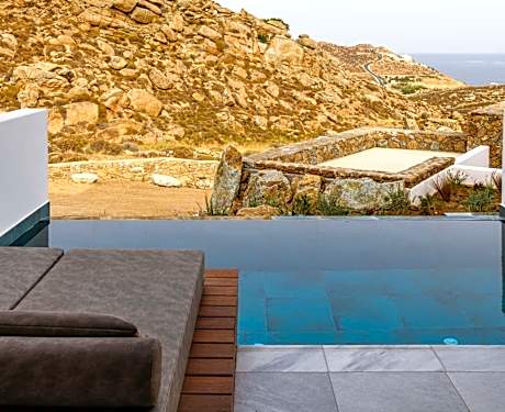 Super Deluxe Suite with Sea View and Private Pool