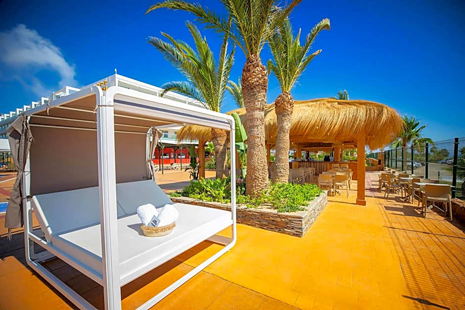 Servigroup Marina Playa