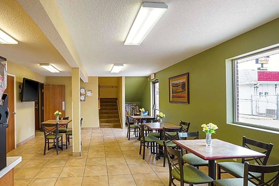 Rodeway Inn & Suites Kearney