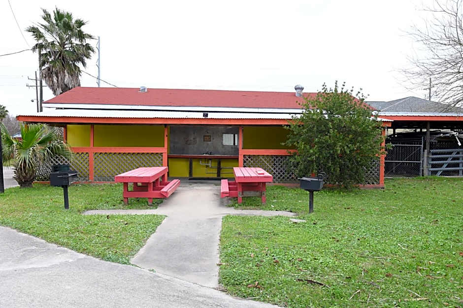 Gulfway Motel and Restaurant