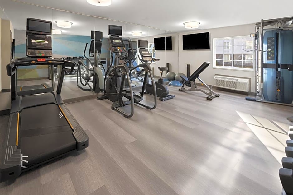 Candlewood Suites Richmond - South by IHG