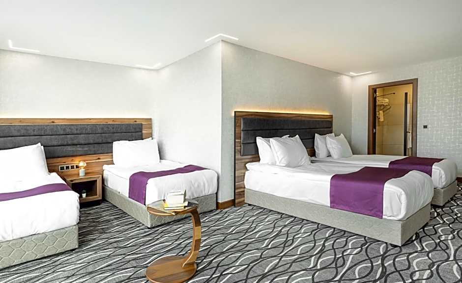 Lilium Hotel & Suites