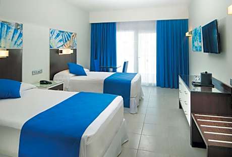 Double Room Ocean Front