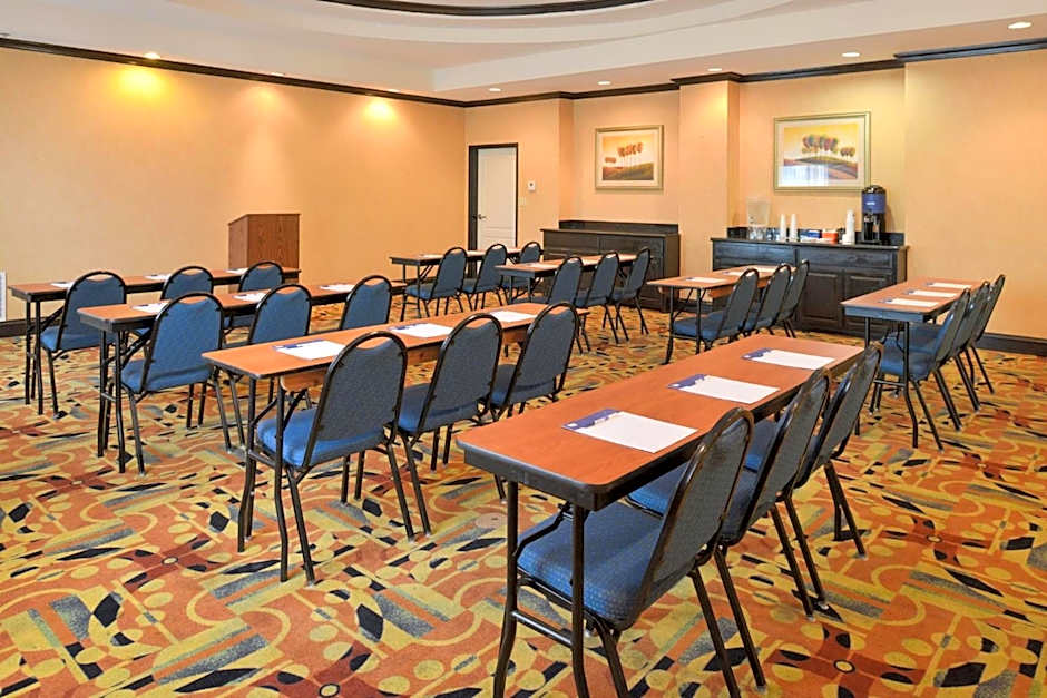 Holiday Inn Express Hotel & Suites Royse City - RockwallRockwall - Royse City By IHG