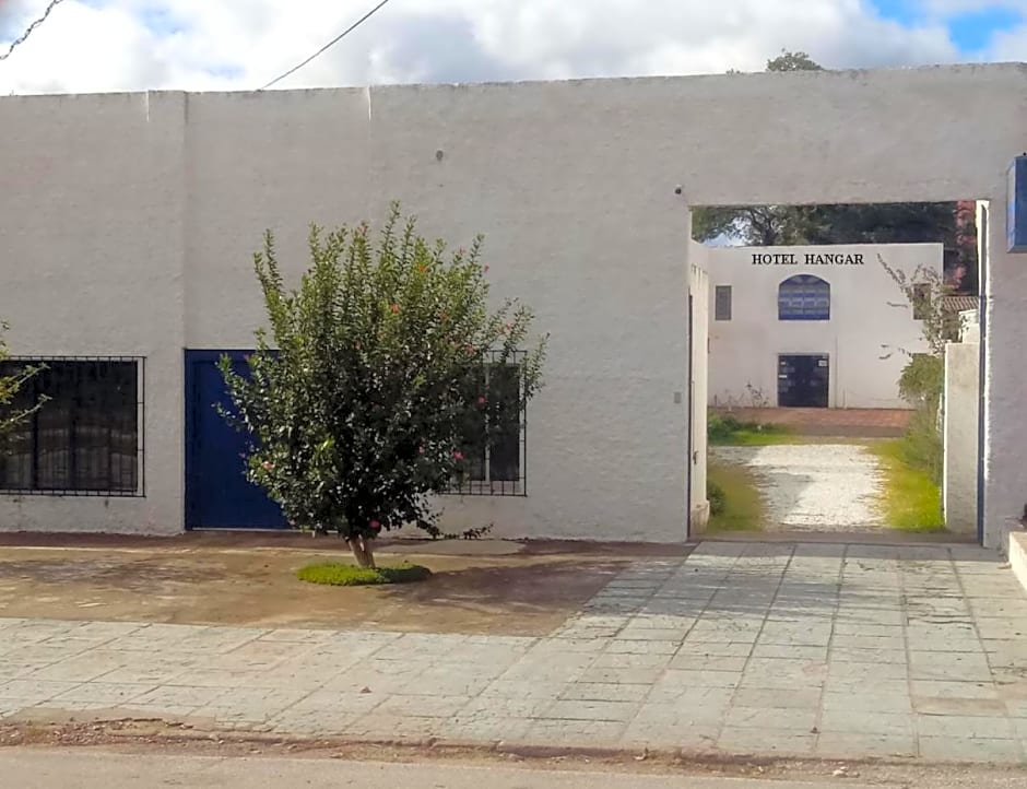 Hotel Hangar