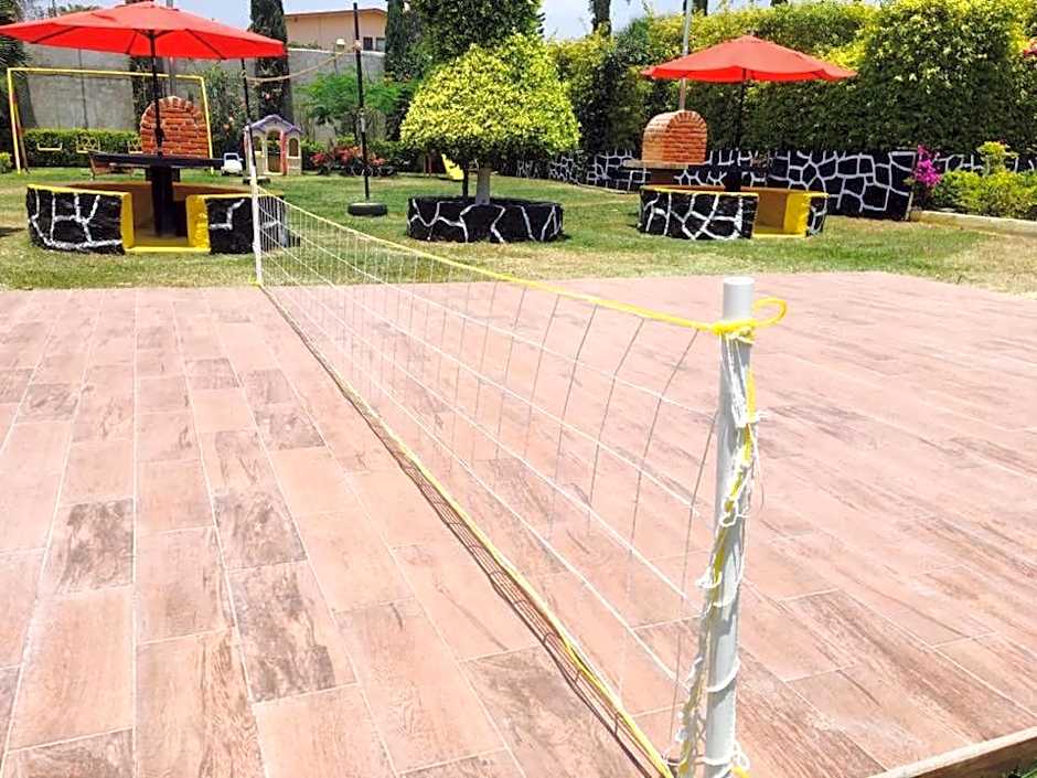 Hotel y Cabañas Quinta Los Cipreses