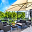 Aston Hotel