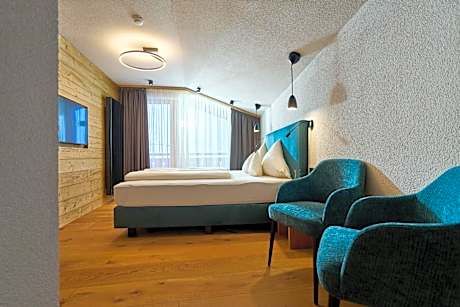 Deluxe Double Room with Balcony