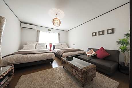 MOON BEACH The best location ever  Cottage style