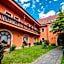 Hotel Octarna - Free On-site Parking