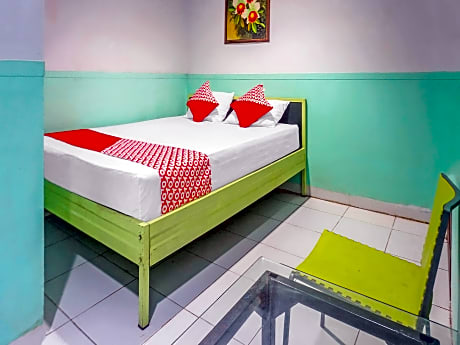 Hotel O Wisma Favorite Makassar Near Benteng Rotterdam