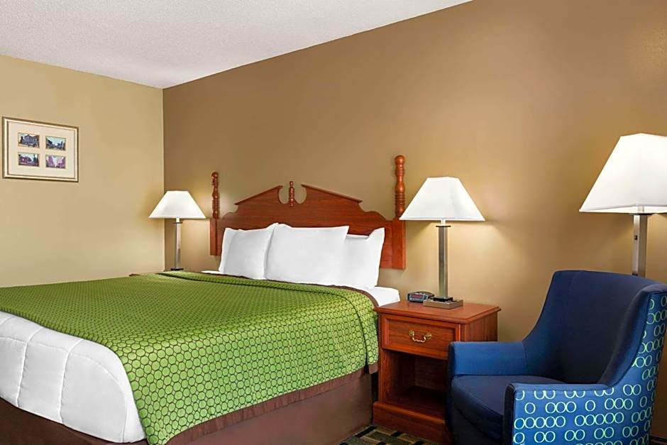 Baymont by Wyndham Warner Robins