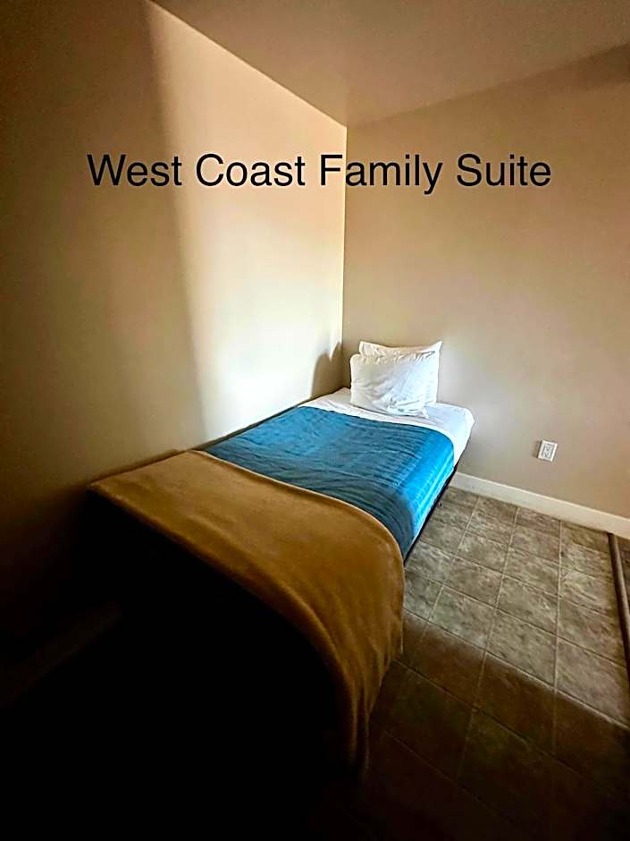 West Coast Motel on the Harbour