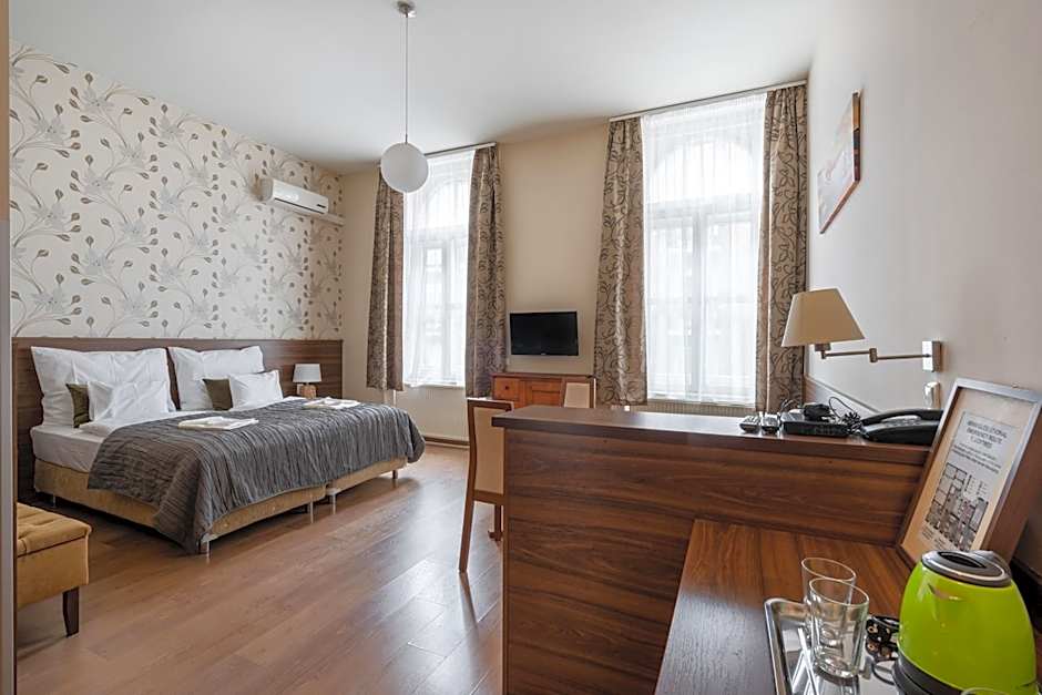 Elit Boutique Rooms- Best Location by BQA