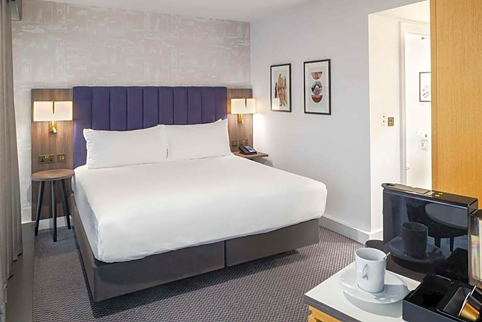 DoubleTree By Hilton Manchester Piccadilly Place