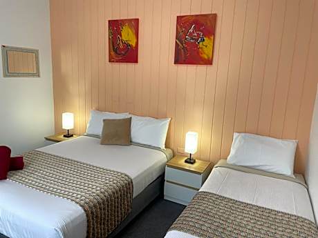 Double or Twin Room with Private Bathroom