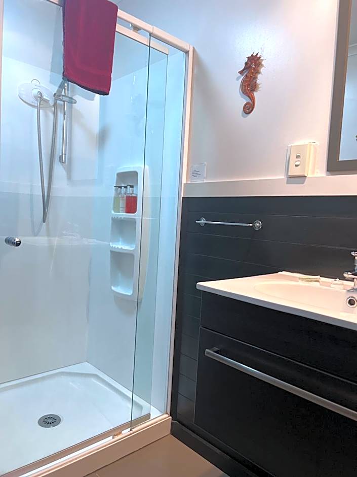 High Street Living Motel