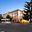 Fairhaven Village Inn