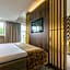 Leonardo Hotel Antwerp the Plaza