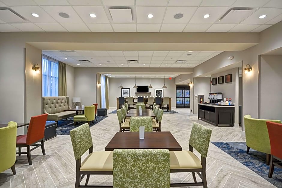 Hampton Inn By Hilton Livonia Detroit