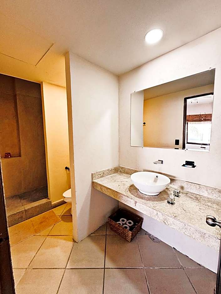 3B Wellness Hotel & Hostel Adults Only