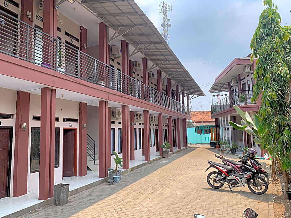 RedDoorz near FKIP UNTIRTA Serang