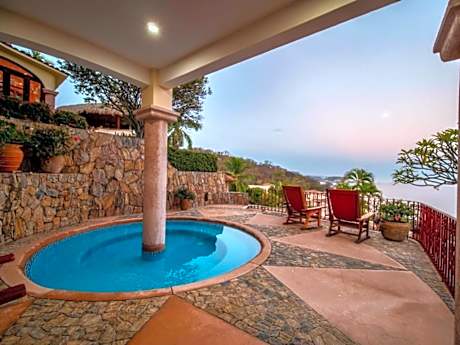 Suite with Private Pool and Terrace