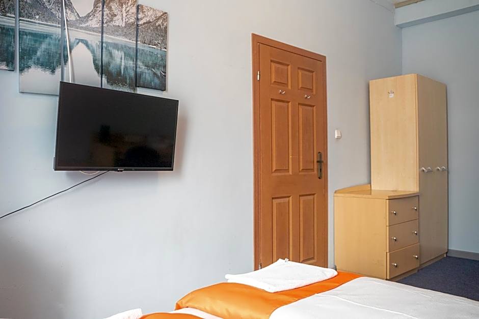 Hostel Krośnieńska 12