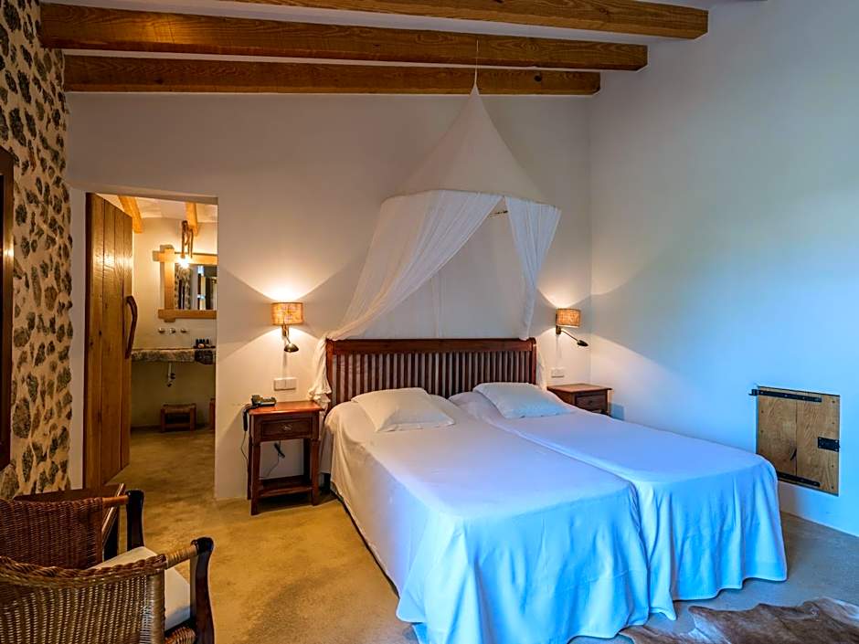Hotel Es Port