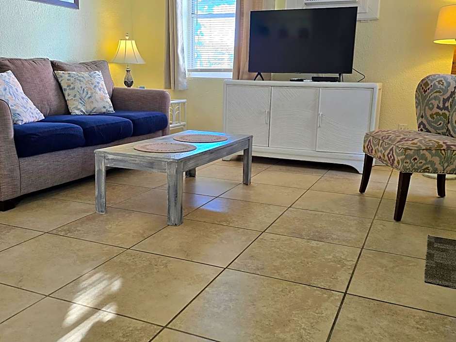 Oceanfront Sea Scape Motel