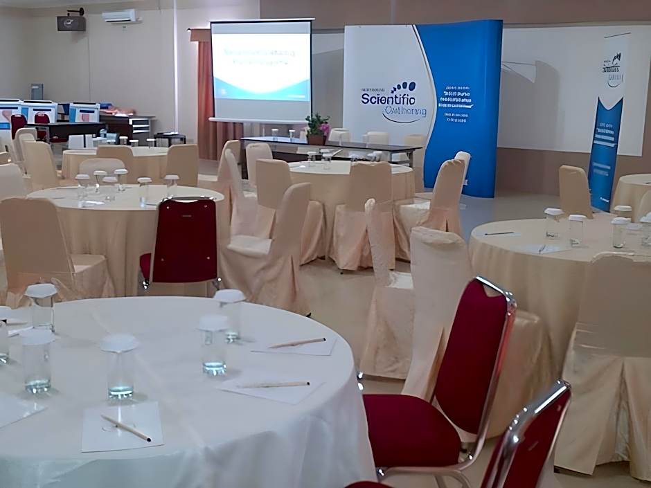 Santa Monica Hotel and Convention