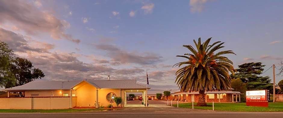 Country Gardens Motor Inn