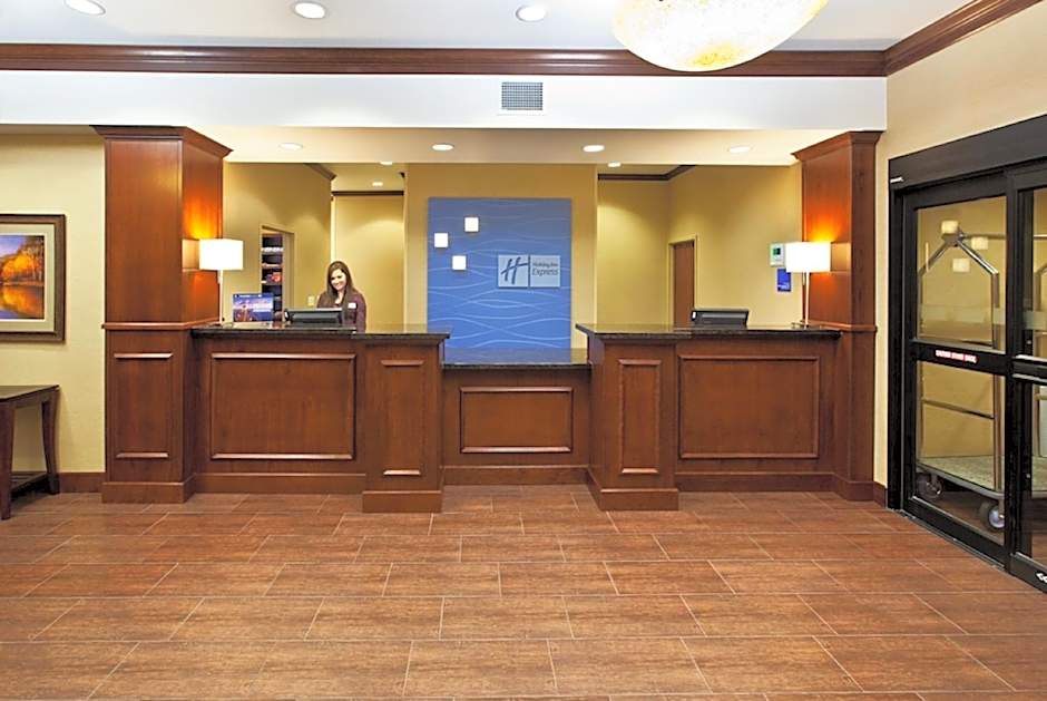 Holiday Inn Express & Suites Sioux Falls Southwest By IHG
