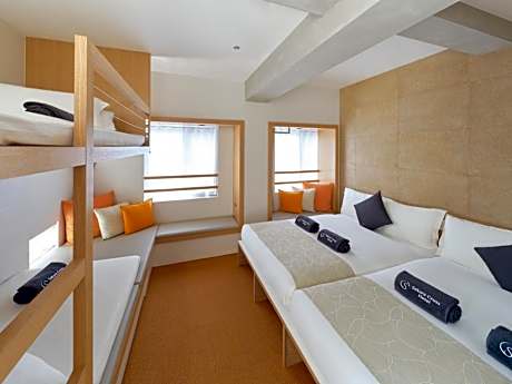 Family Room with Balcony - High Floor