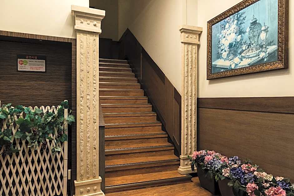 Funstay Inn Guesthouse