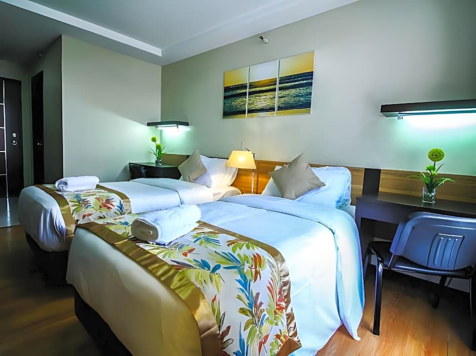 The Studio 87 Residences