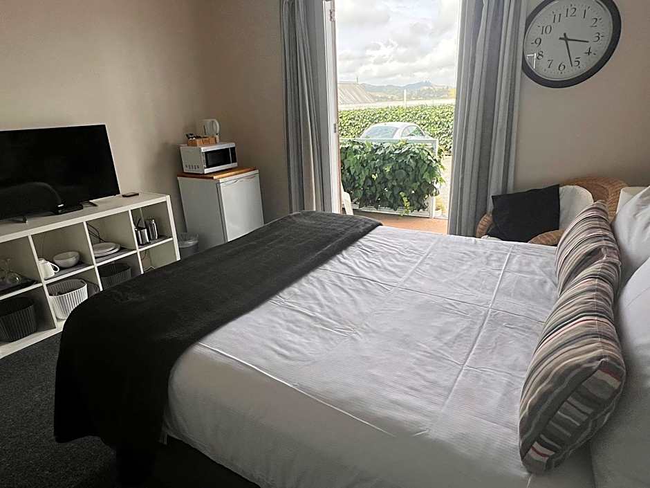 Mangonui Waterfront Apartments