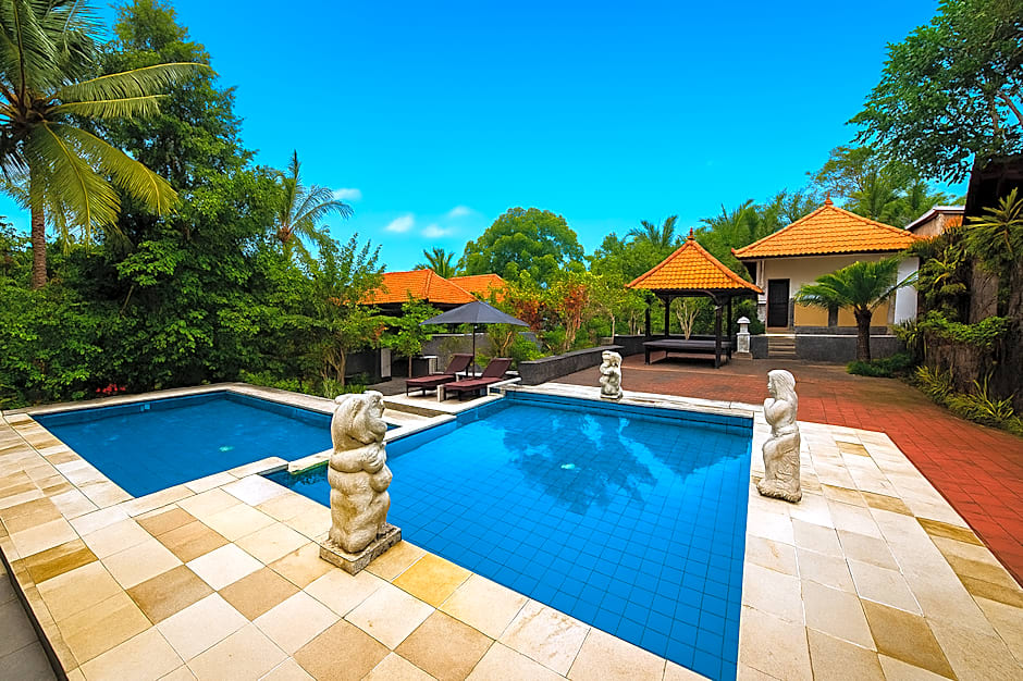 Puri Saron Hotel Madangan - Gianyar