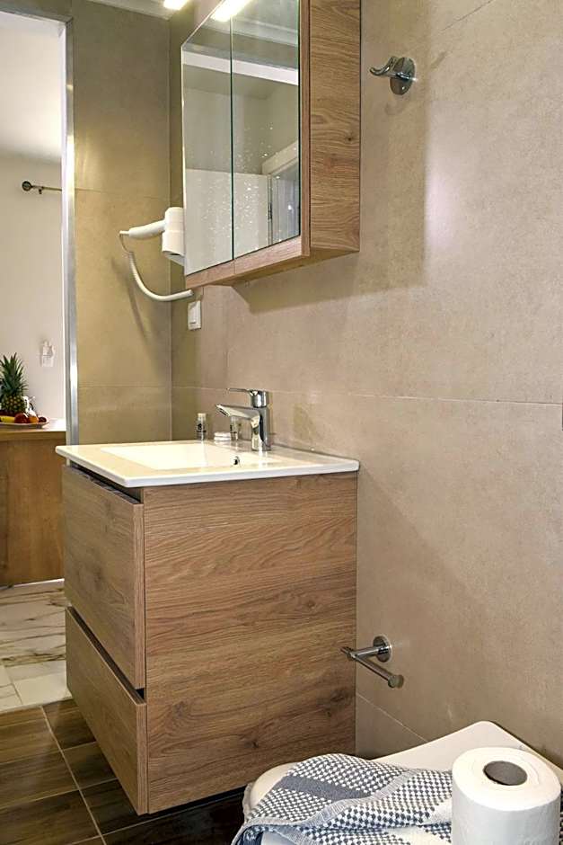 Mithos Premium Rooms