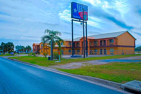 Texas Inn San Benito near Harlingen
